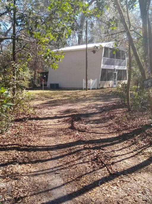 Huck'S Hideaway Near The Santa Fe River Fort White Exterior foto